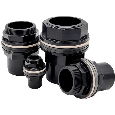 Танк-адаптер НПВХ DN 63х75-2 1/2" с наружной резьбой черный Aquaviva RERAKE063H купить в Саратове | "Проконсим"